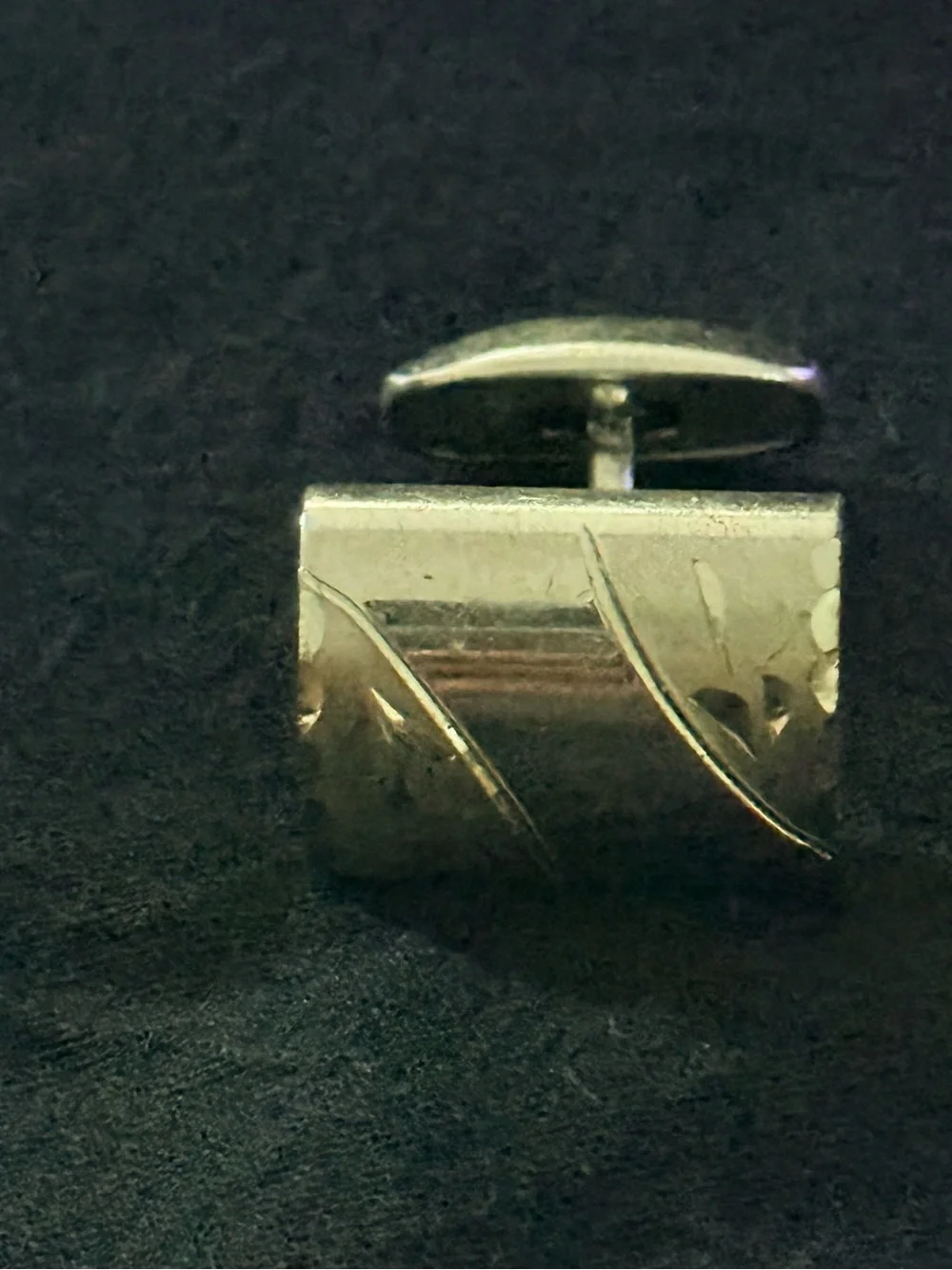 Vintage Silver-Tone Men's Cufflinks with Leaf Engrave